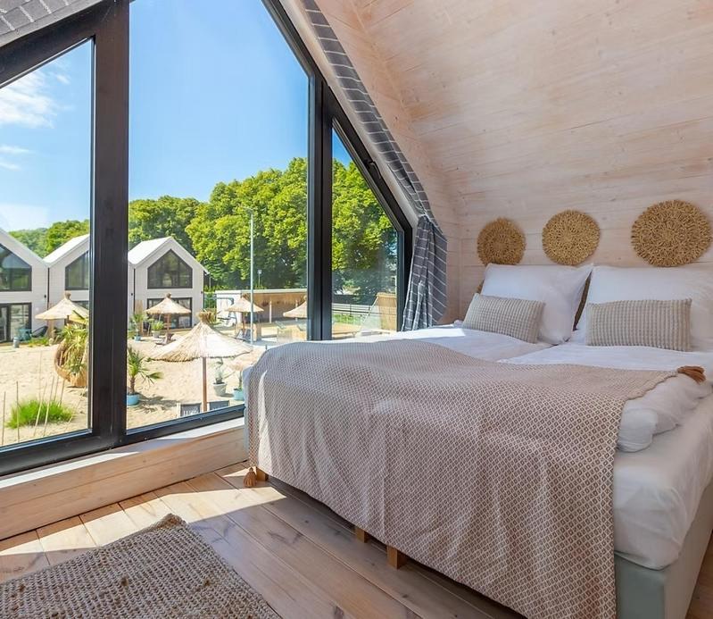 Lulu Holiday Resort Domki Z Podgrzewanym Basenem Mielno  Eksteriør billede